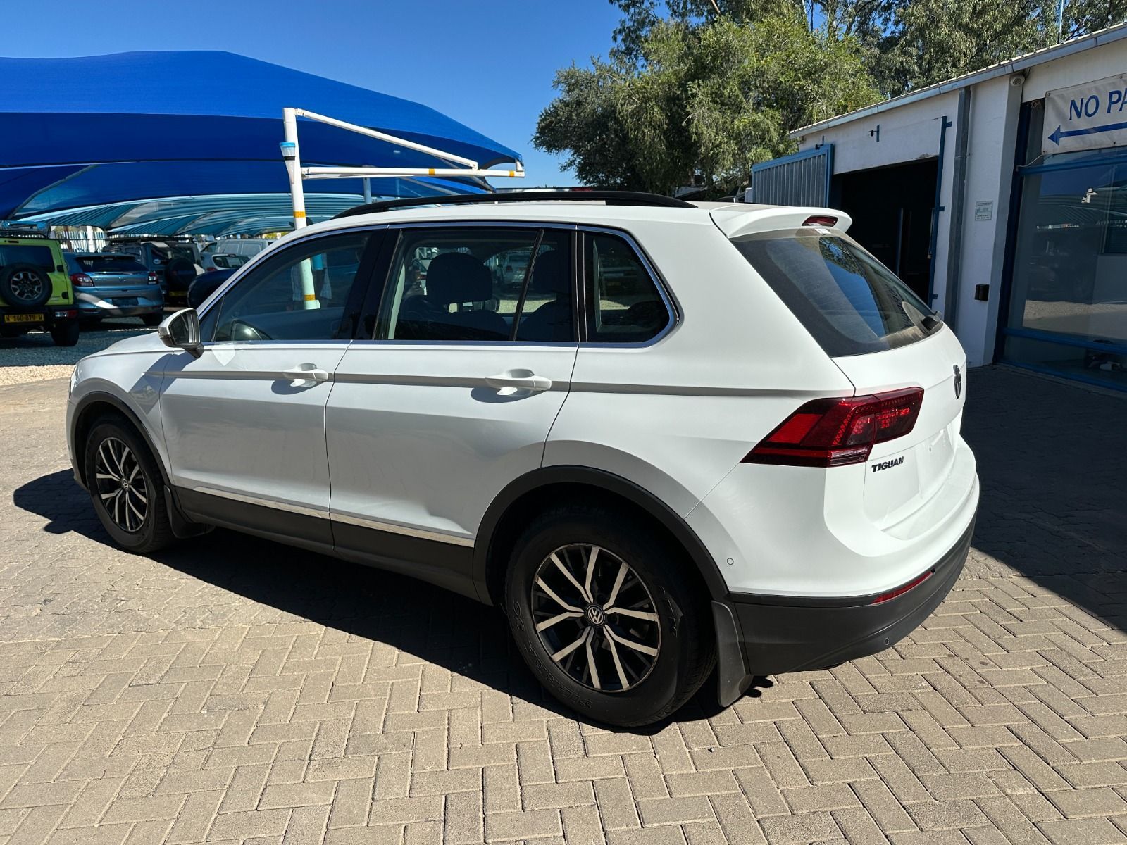 2018 Volkswagen Tiguan photo 5