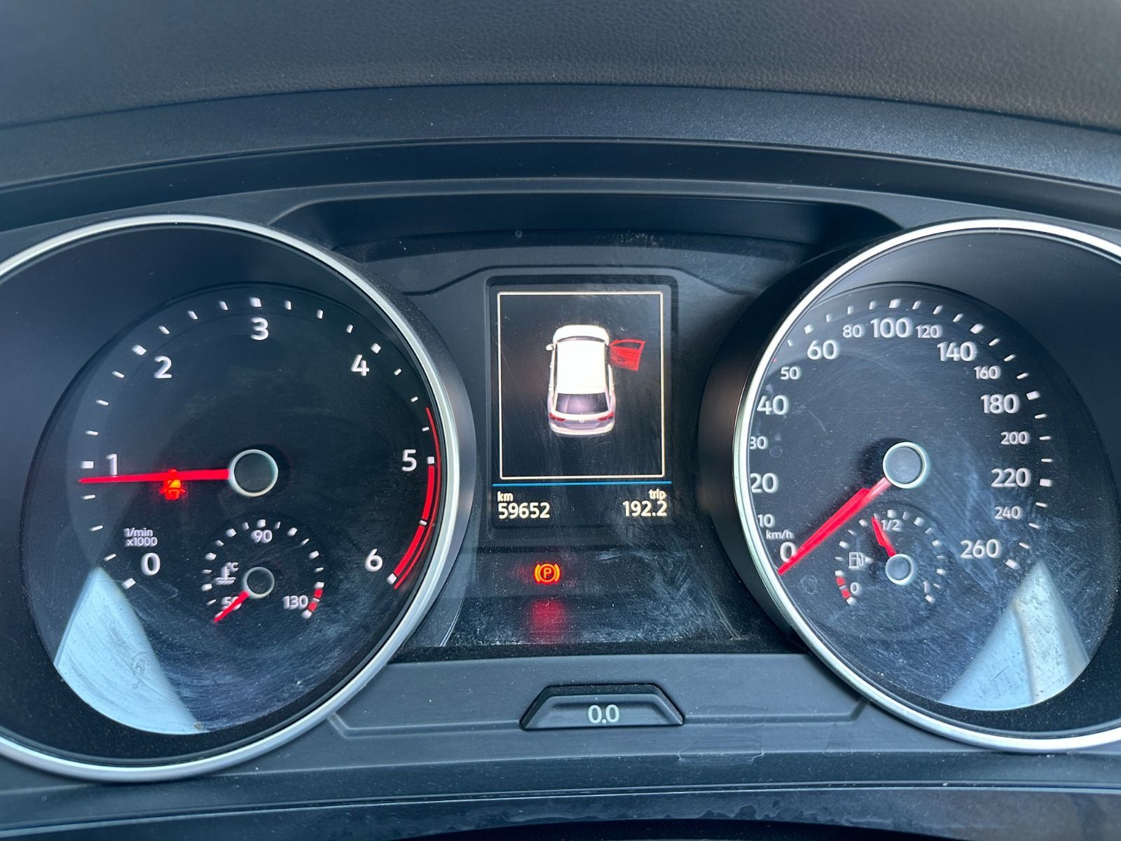 2018 Volkswagen Tiguan photo 8