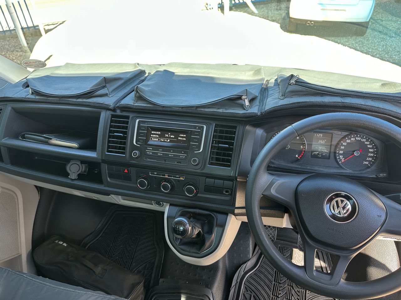 2019 Volkswagen Transporter photo 8