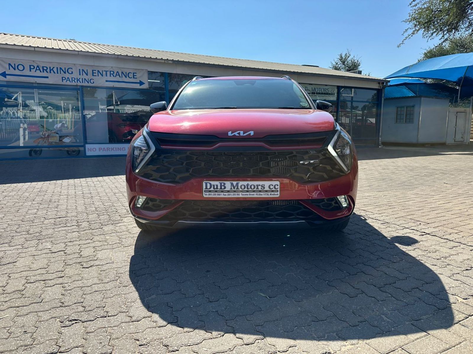 2024 Kia Sportage photo 2
