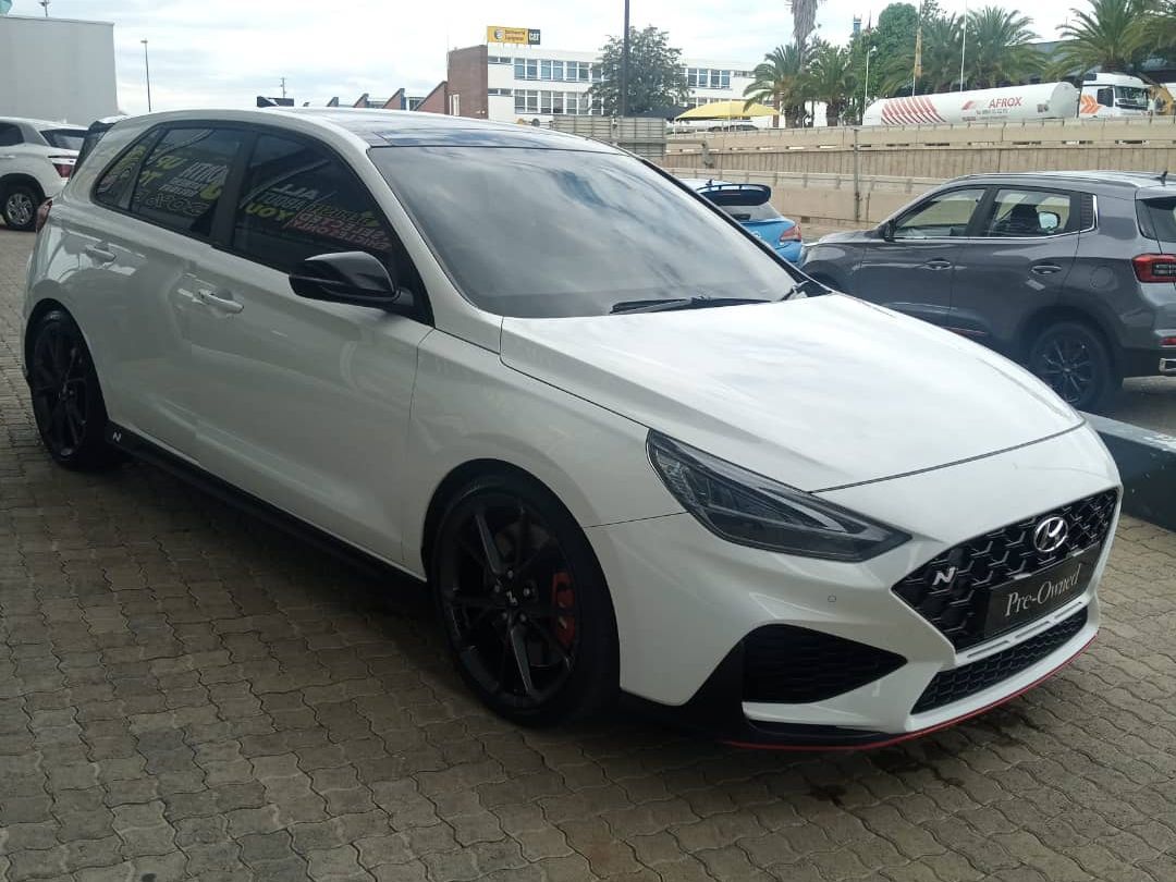 2024 Hyundai i30 photo 1