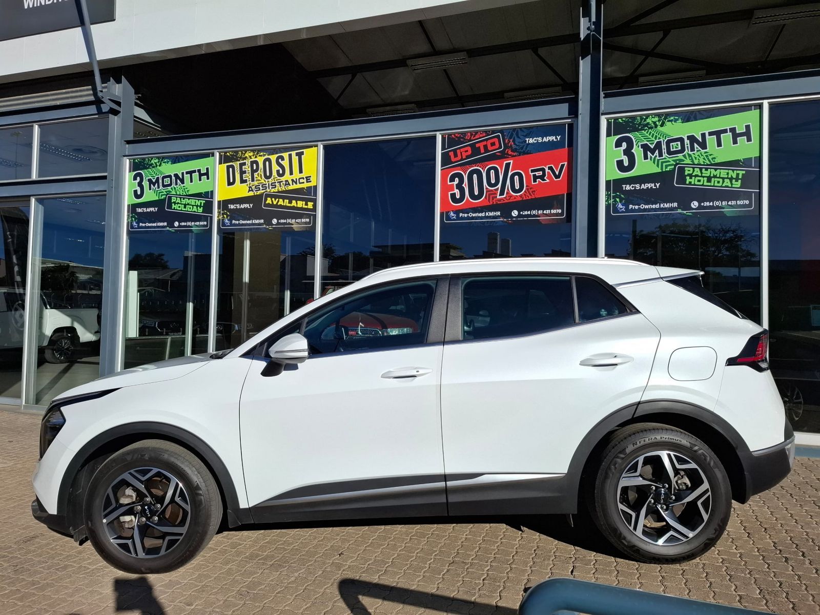 2022 Kia Sportage photo 3