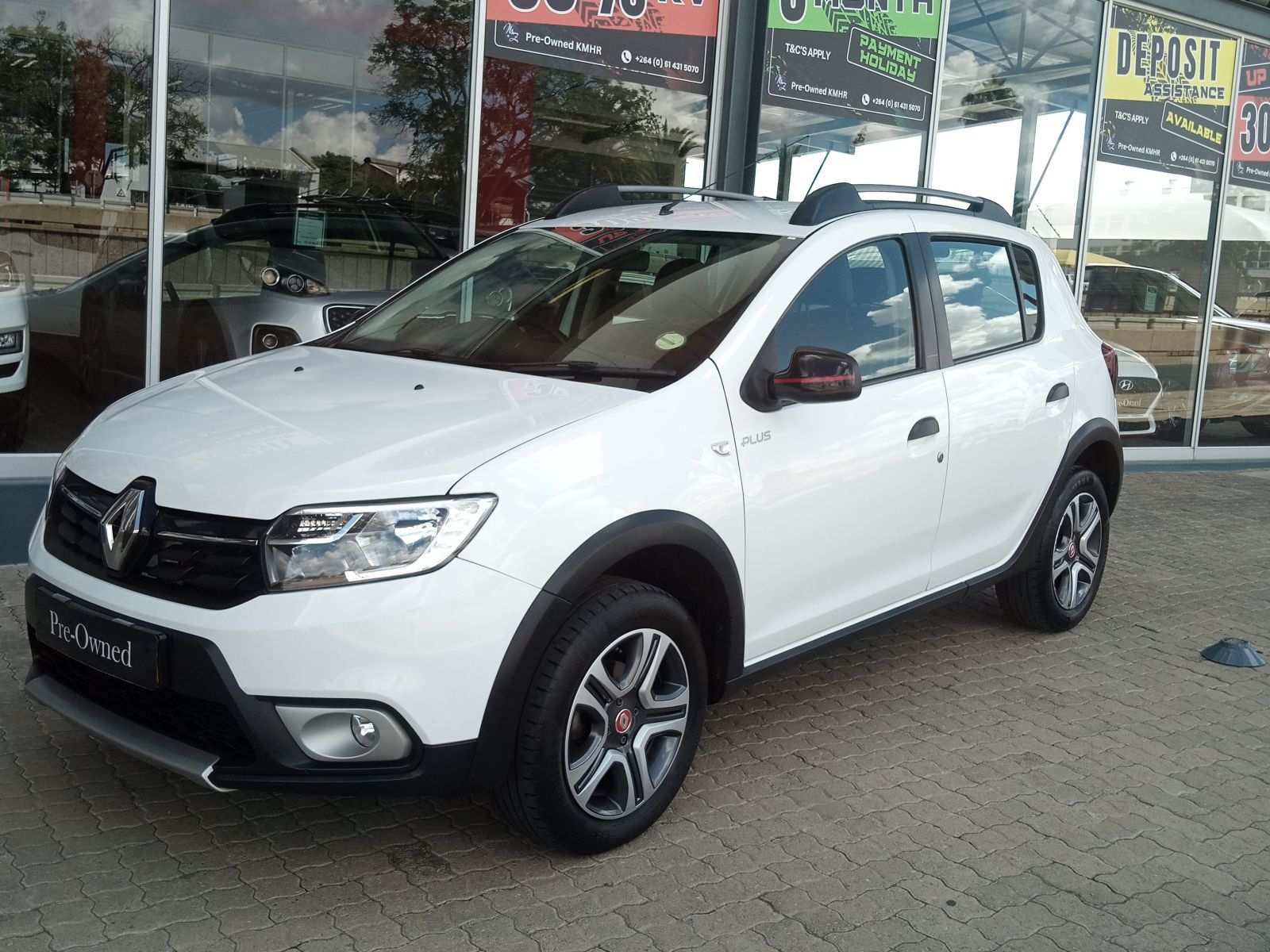 2019 Renault Sandero photo 1