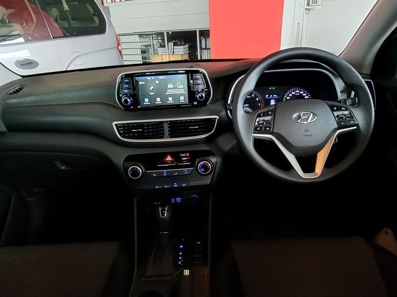 2019 Hyundai Tucson photo 3