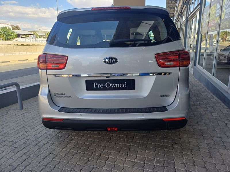 2021 Kia Sedona photo 4