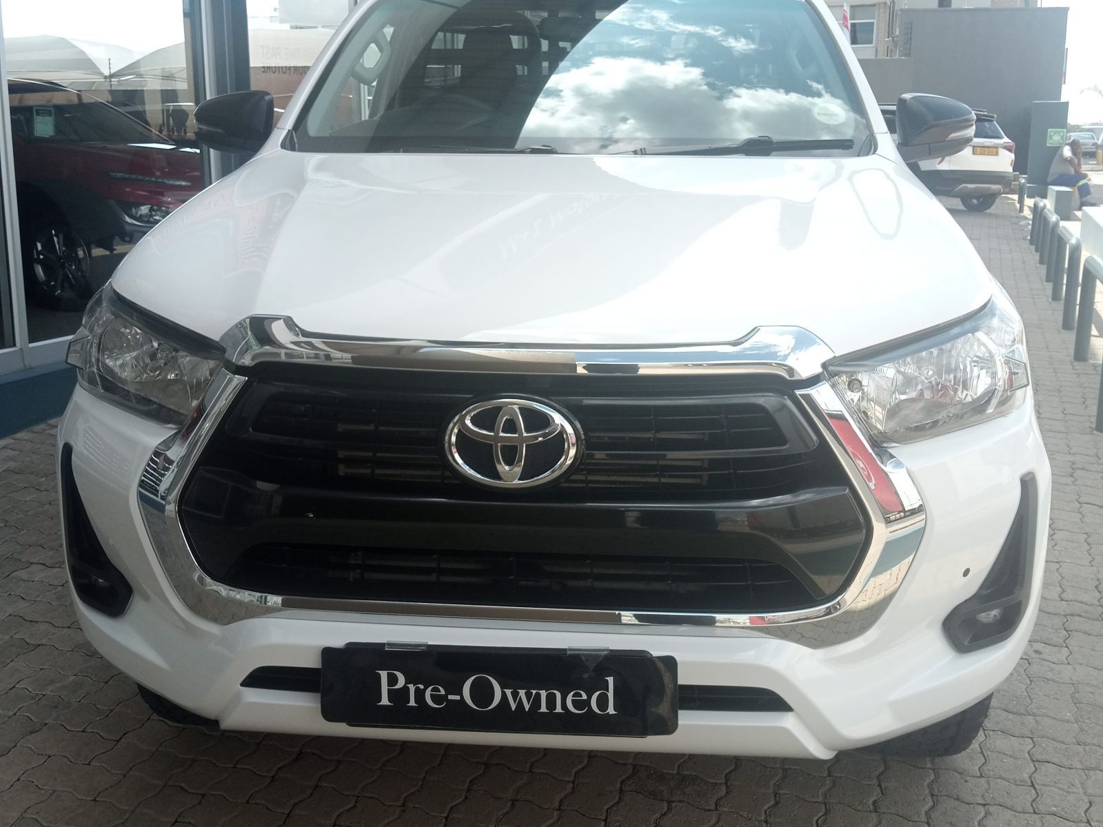 2021 Toyota Hilux photo 3