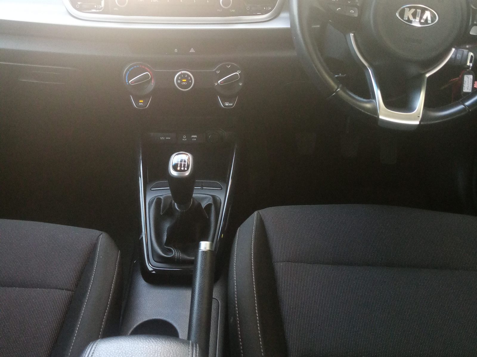 2018 Kia Rio photo 6