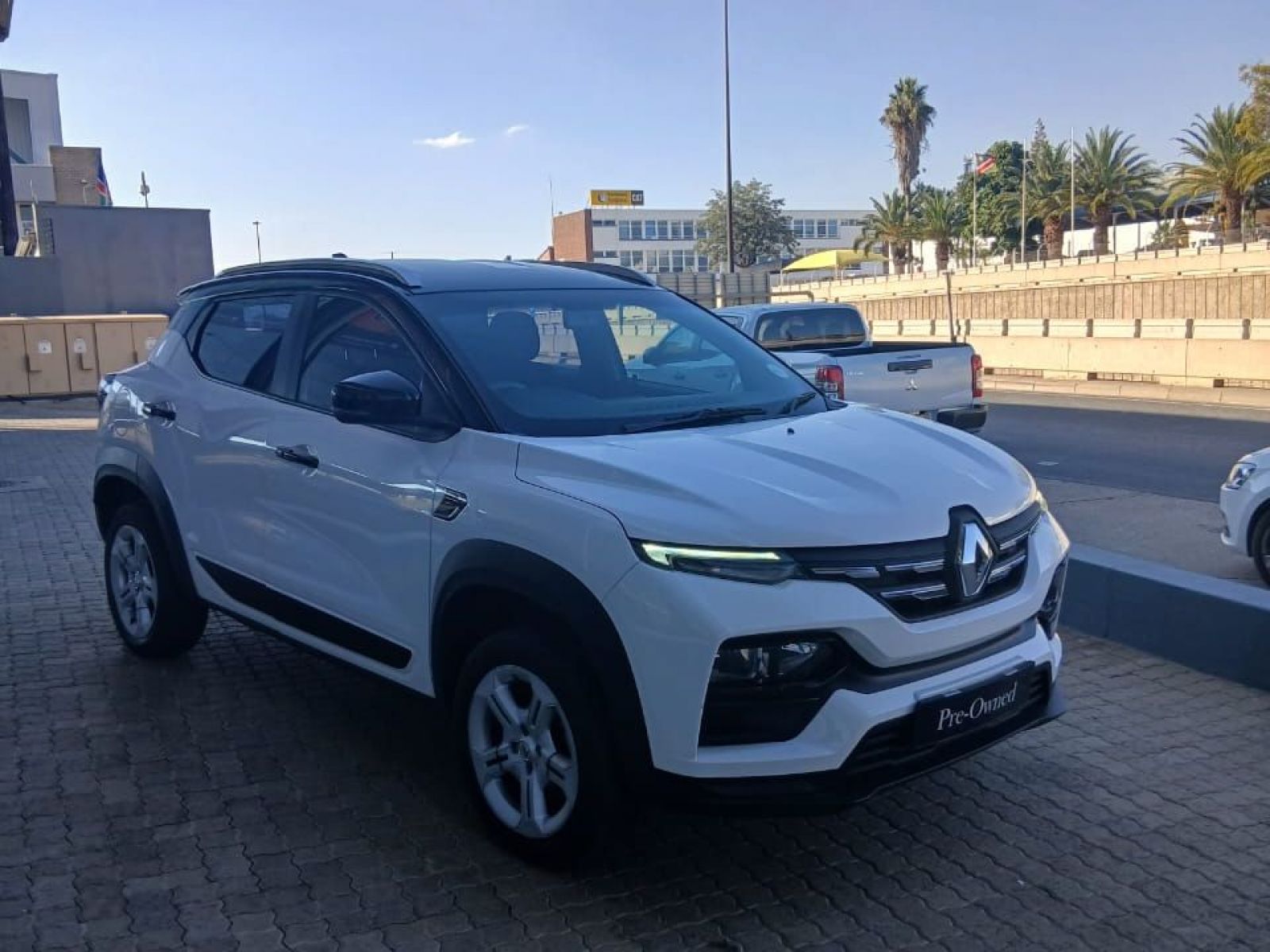 2023 Renault Kiger photo 2