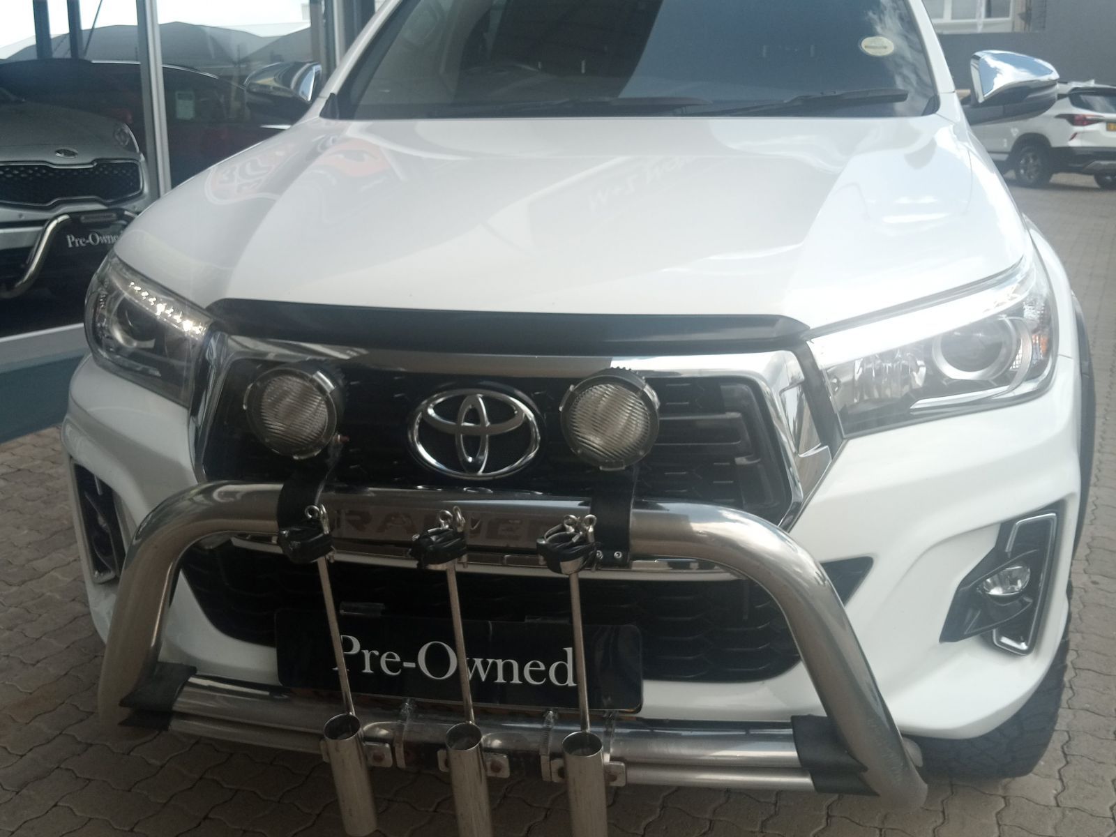 2019 Toyota Hilux photo 3