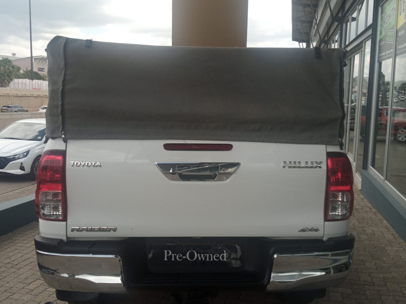2019 Toyota Hilux photo 5
