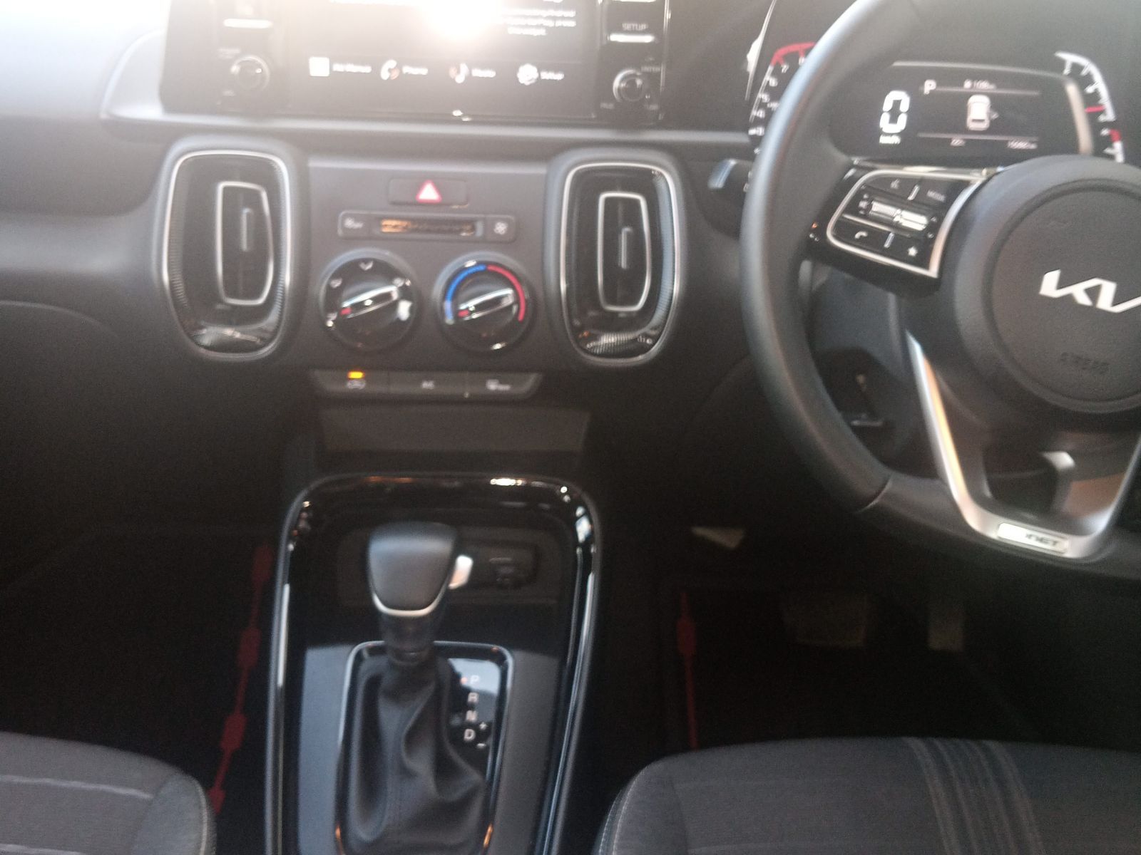 2024 Kia Sonet photo 5