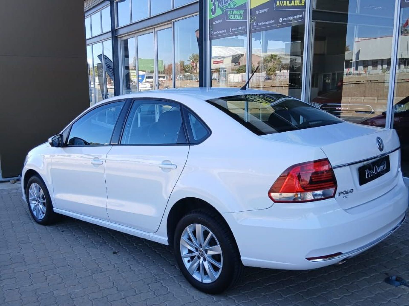 2016 Volkswagen Polo photo 4