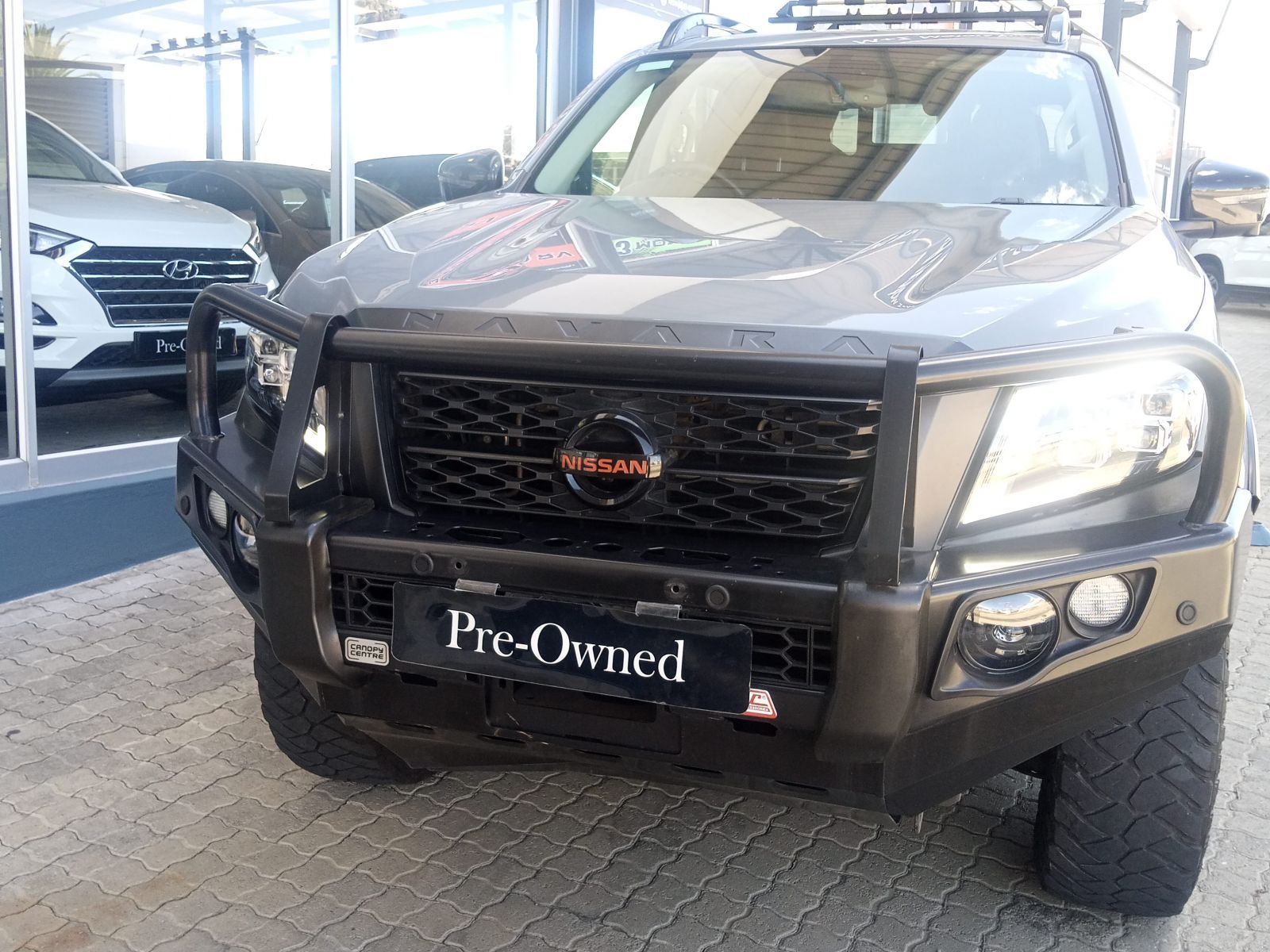 2021 Nissan Navara photo 3