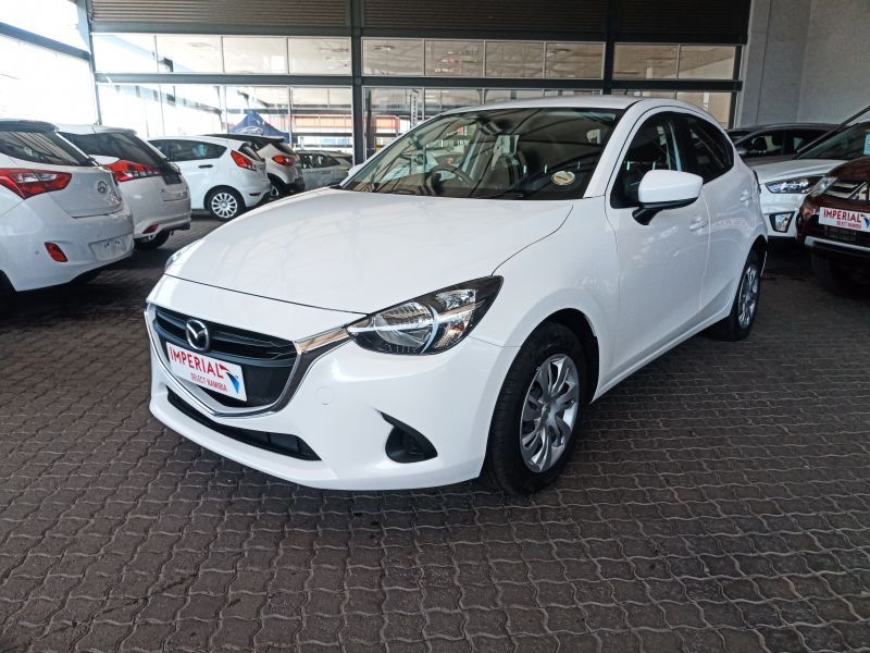 2017 Mazda 2 photo 1