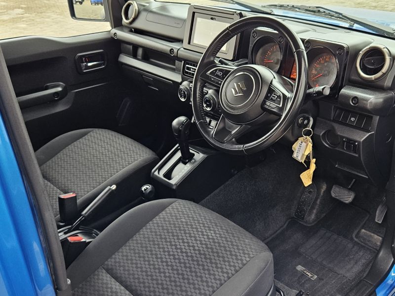 2021 Suzuki Jimny photo 3