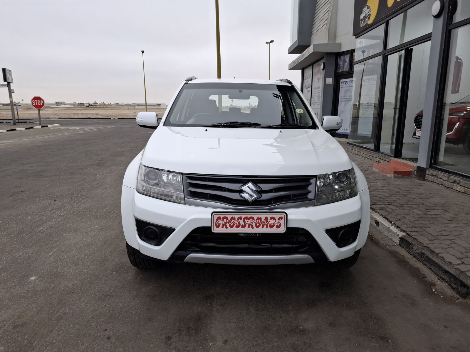 2014 Suzuki Grand Vitara photo 2