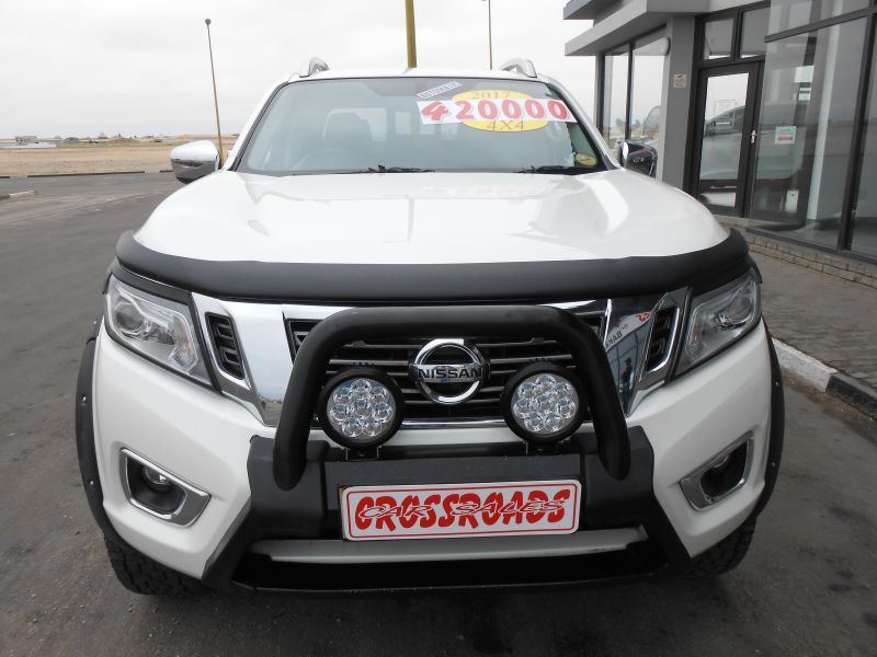 2017 Nissan Navara photo 2