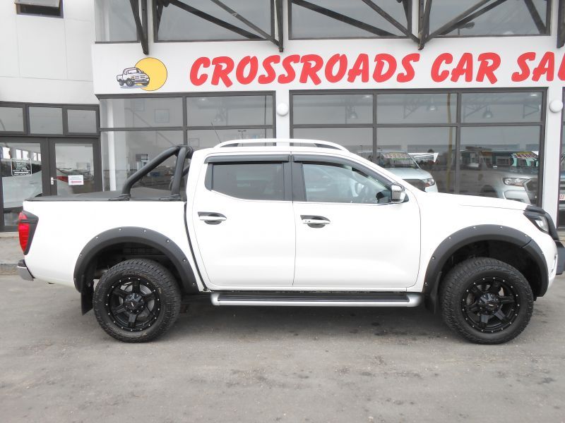 2017 Nissan Navara photo 3