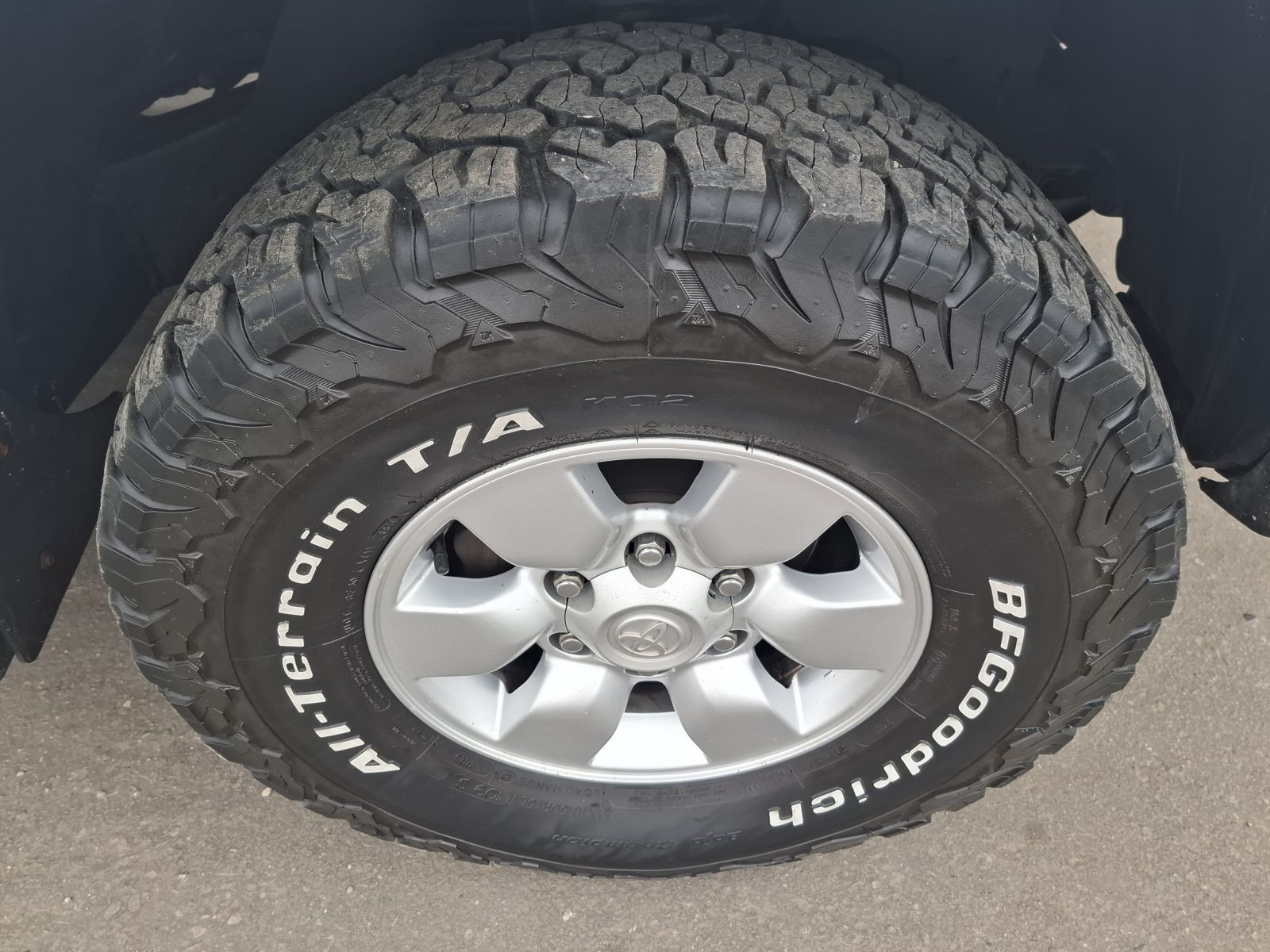 2005 Toyota Hilux photo 14