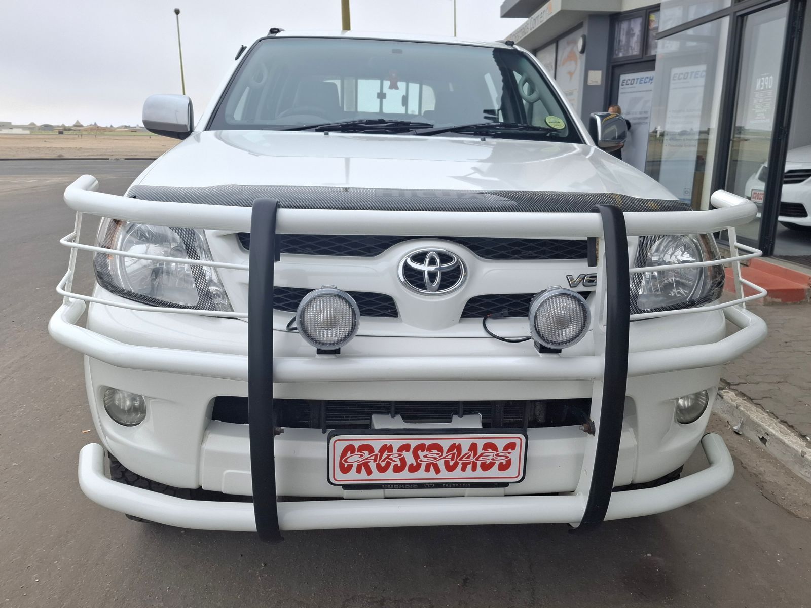 2005 Toyota Hilux photo 2