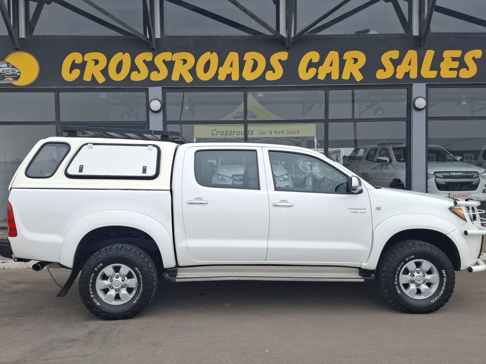 2005 Toyota Hilux photo 3