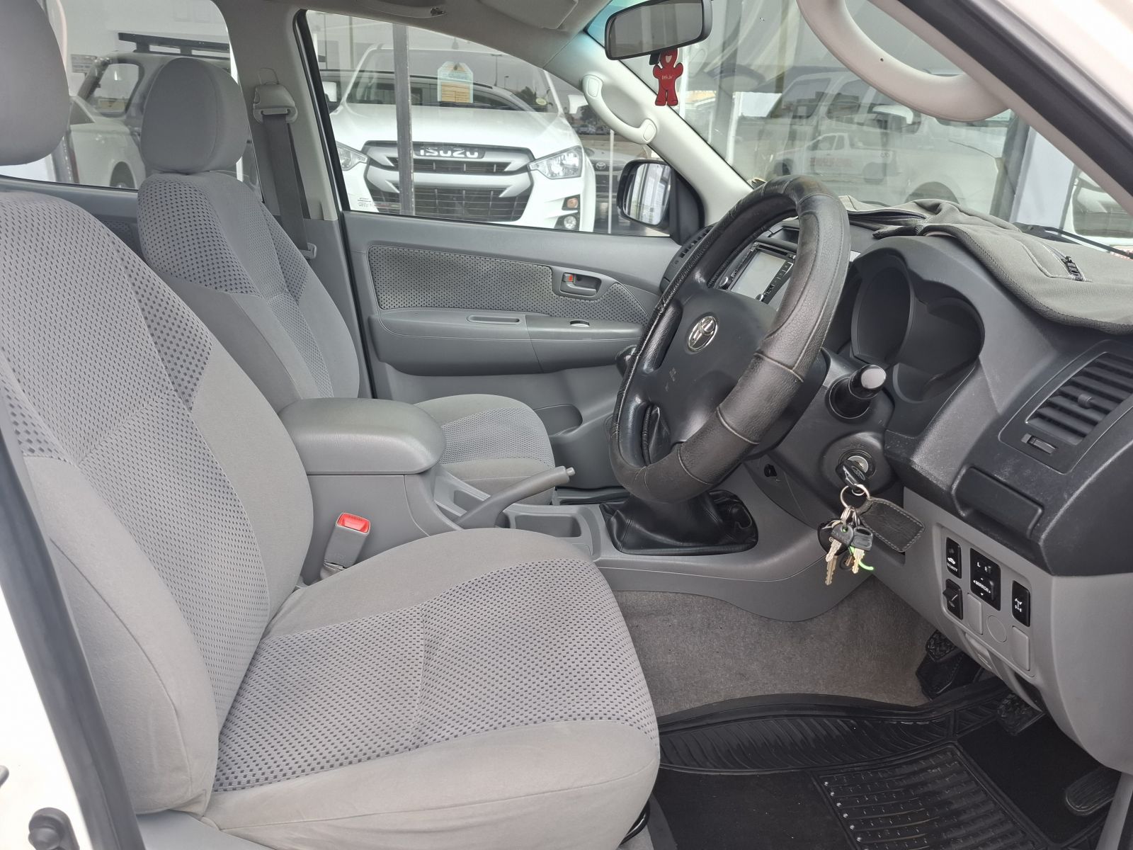 2005 Toyota Hilux photo 9