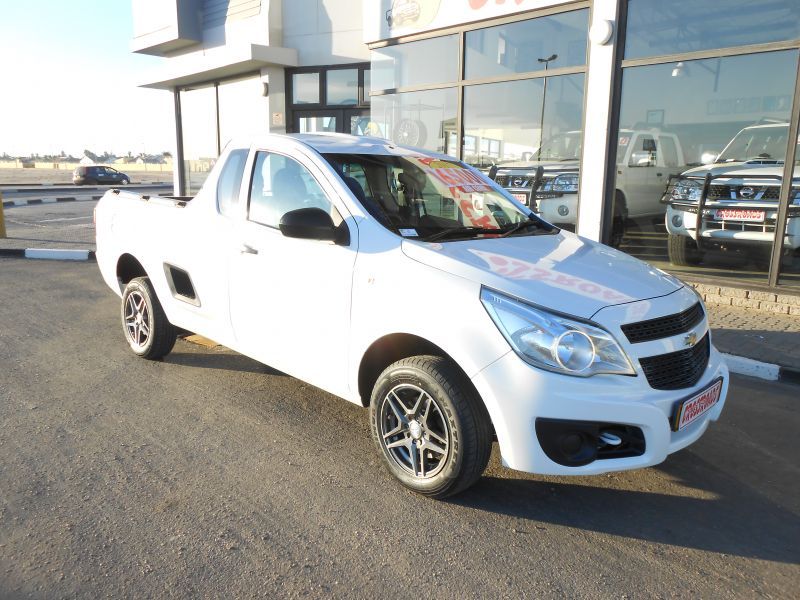 2017 Chevrolet Utility photo 1