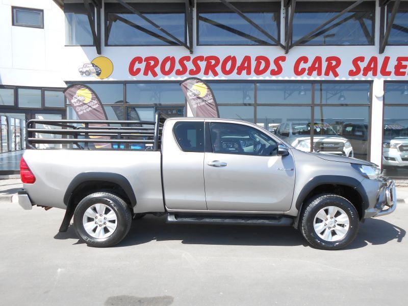 2016 Toyota Hilux photo 3