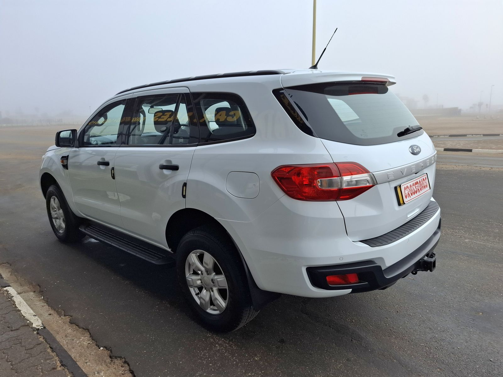 2017 Ford Everest photo 6