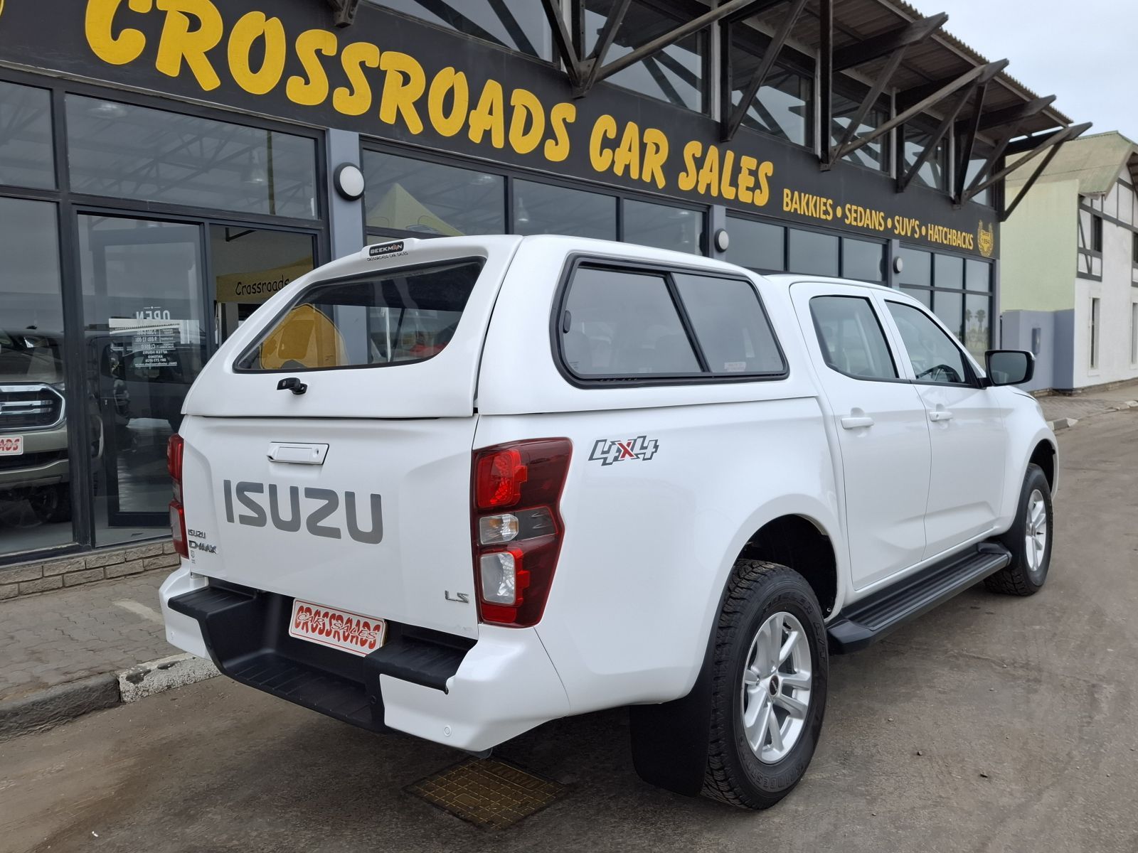 2023 Isuzu D-MAX photo 4