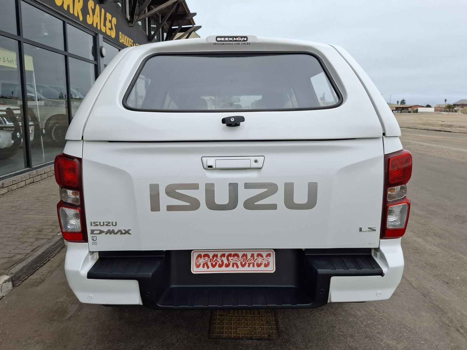 2023 Isuzu D-MAX photo 5