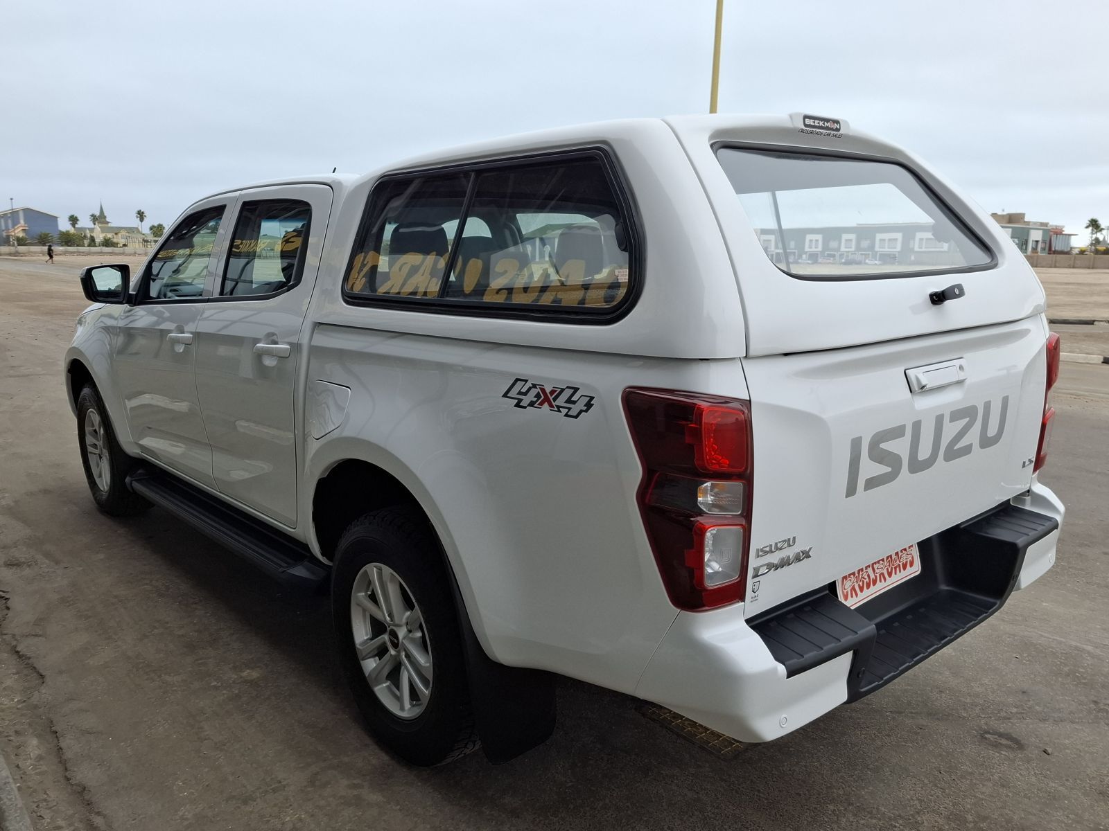 2023 Isuzu D-MAX photo 6