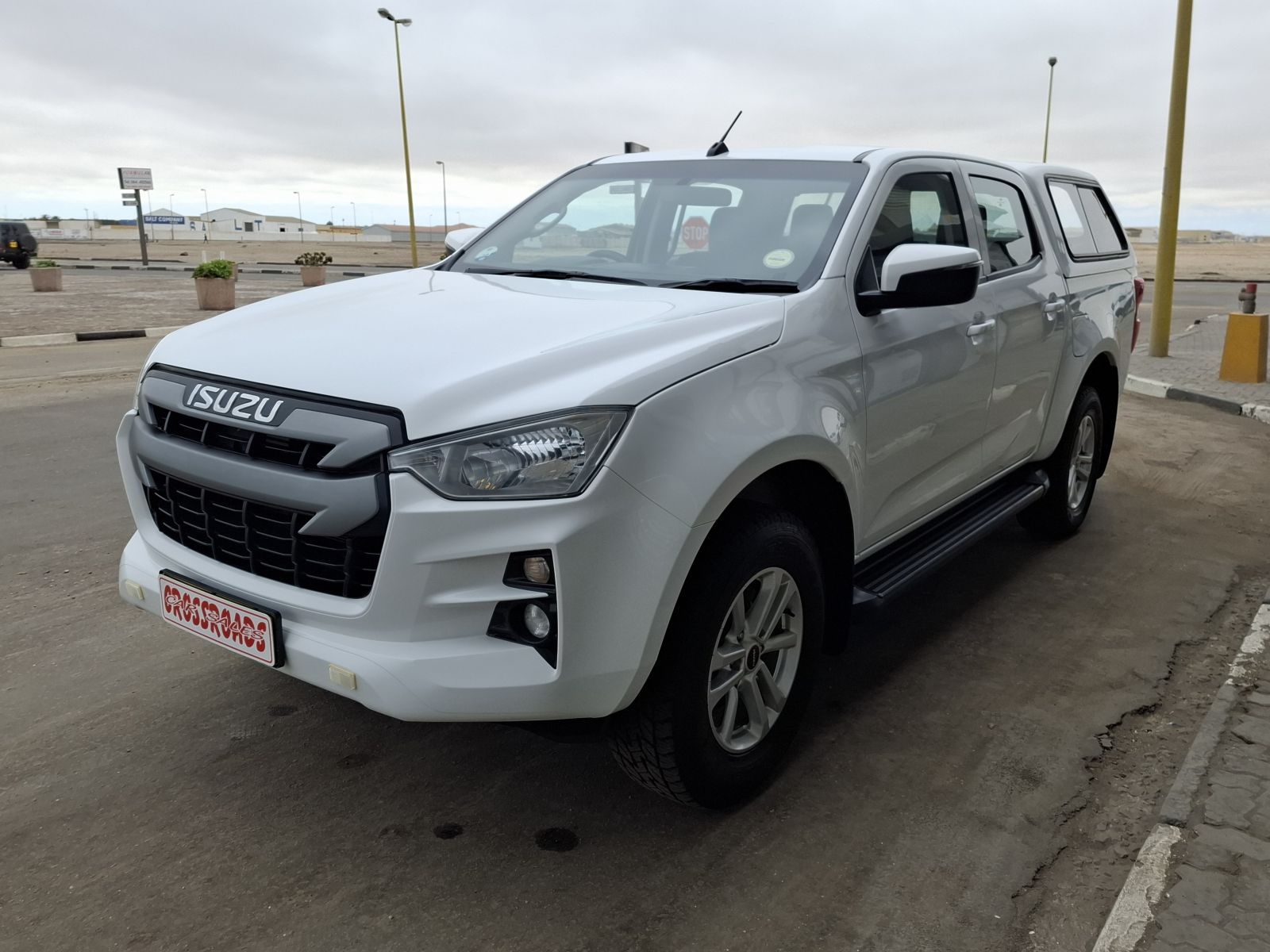 2023 Isuzu D-MAX photo 7