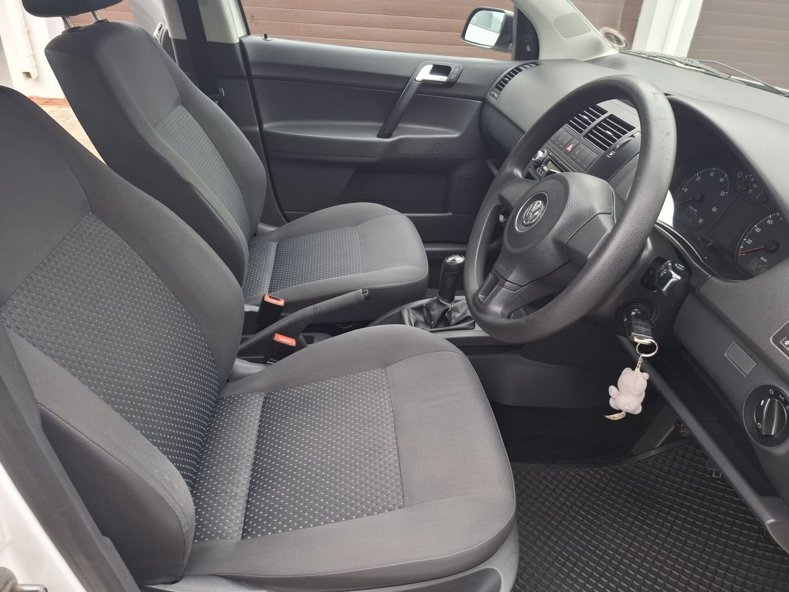 2012 Volkswagen Polo Vivo photo 10