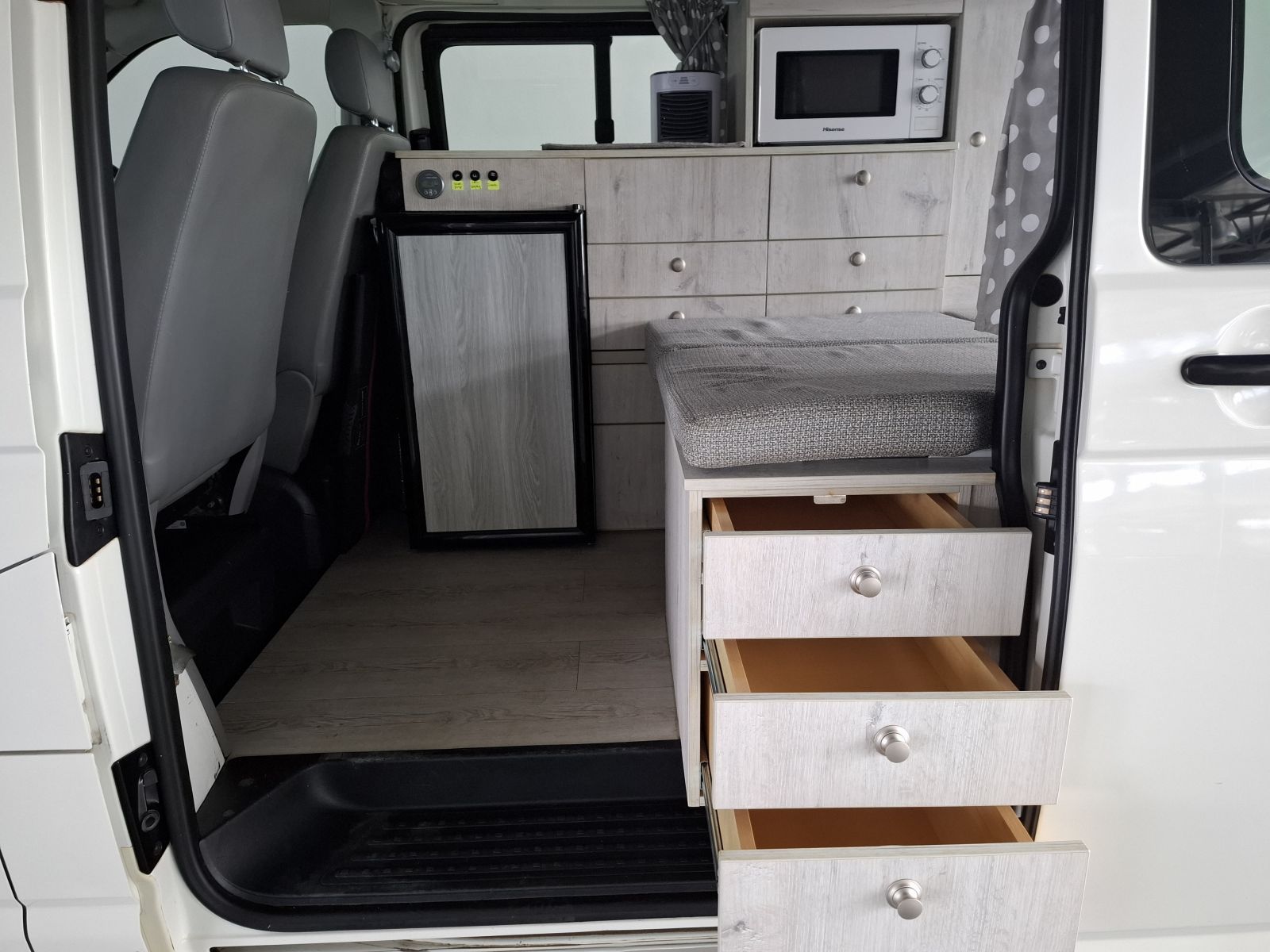 2008 Volkswagen Kombi photo 15