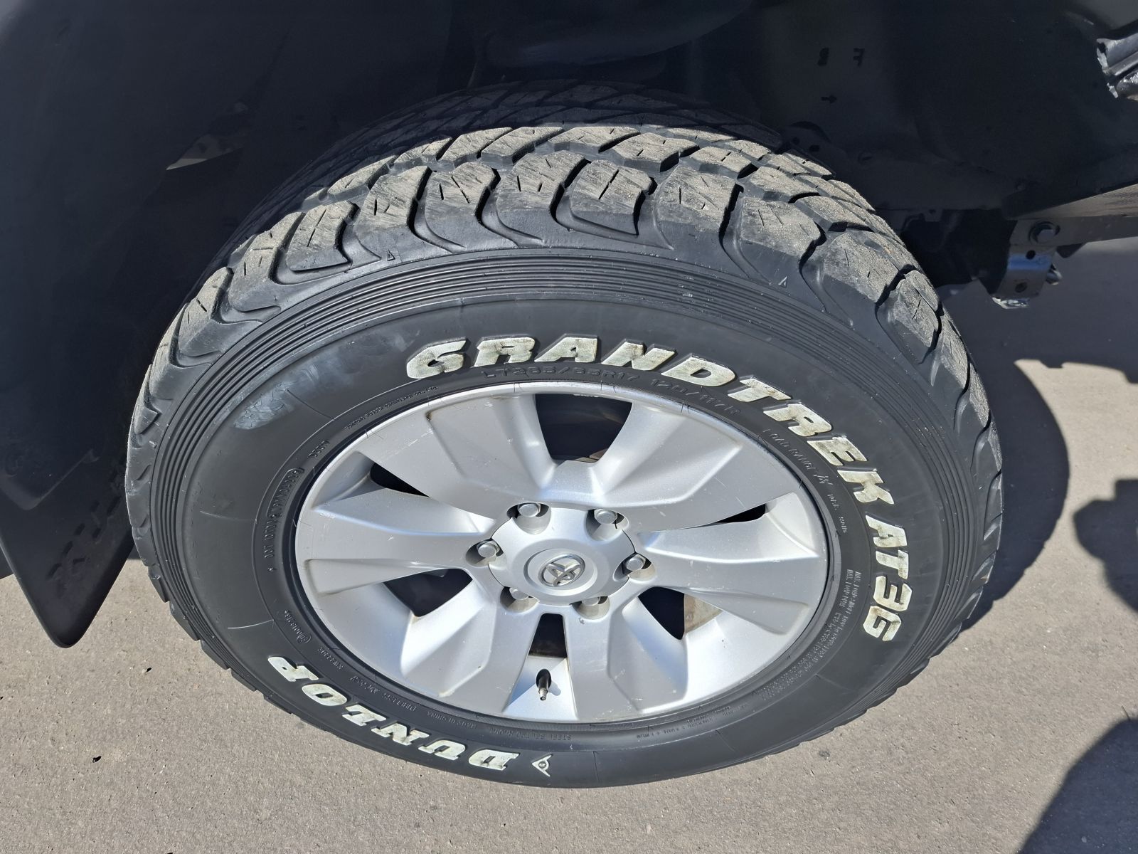 2017 Toyota Hilux photo 10