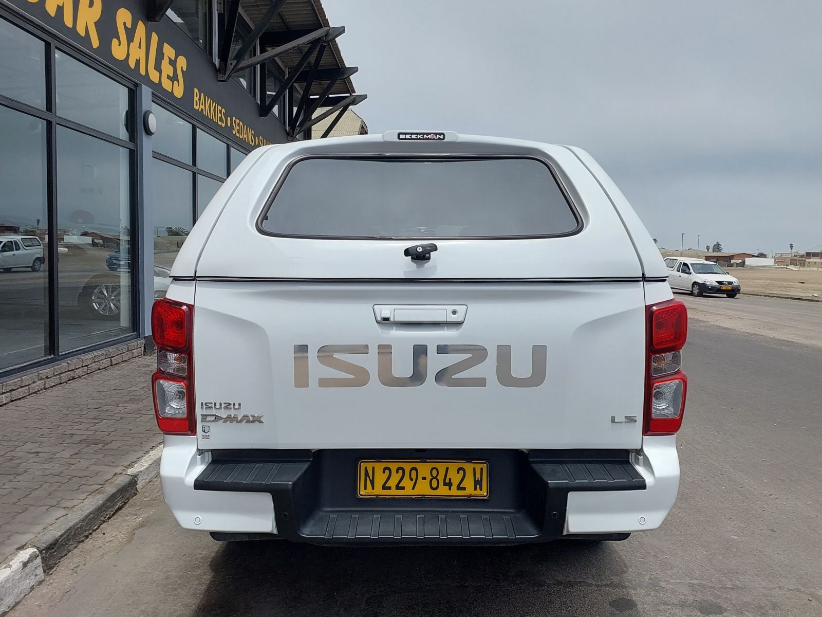 2023 Isuzu D-MAX photo 5