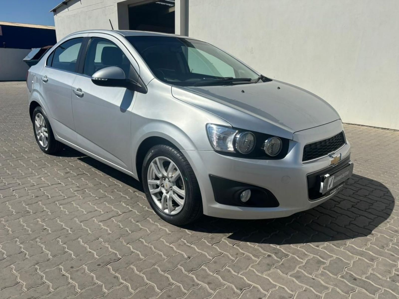 2015 Chevrolet Sonic photo 1
