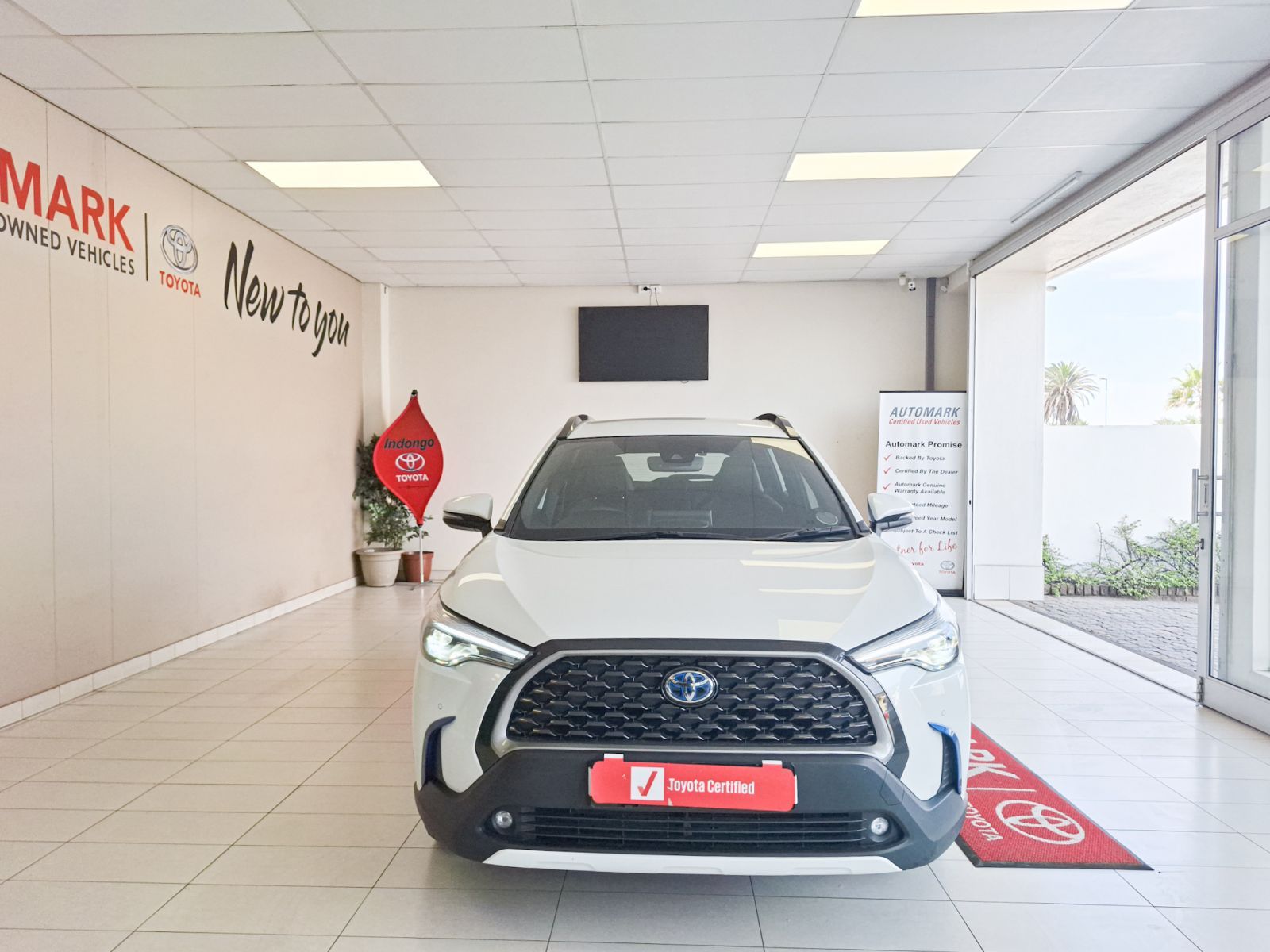 2022 Toyota Corolla photo 2