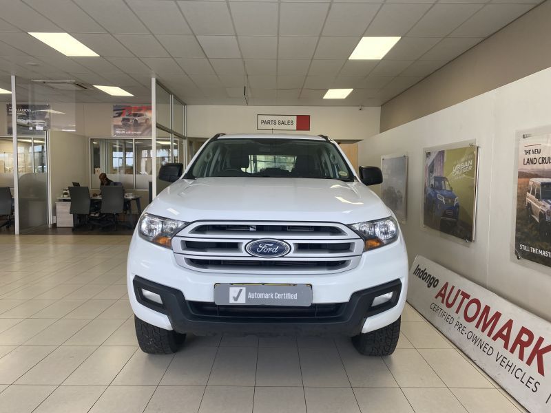 2019 Ford Everest photo 2