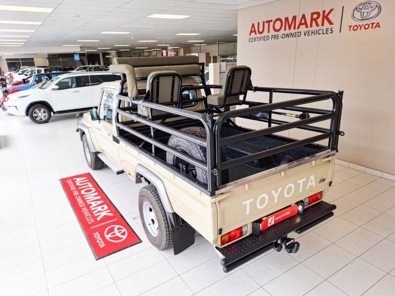 2023 Toyota Land Cruiser photo 4