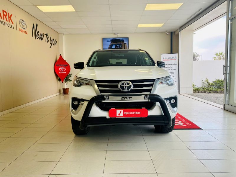 2020 Toyota Fortuner photo 2