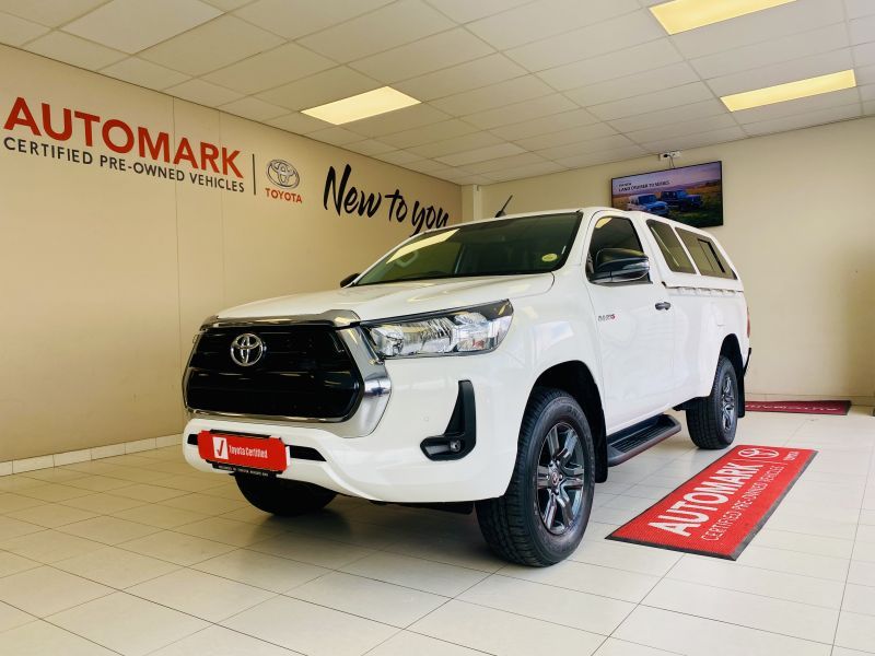 2021 Toyota Hilux photo 1