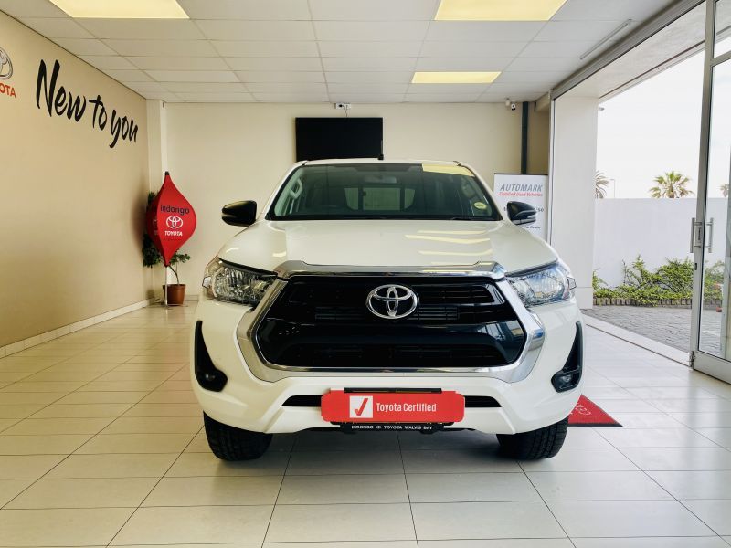 2021 Toyota Hilux photo 2