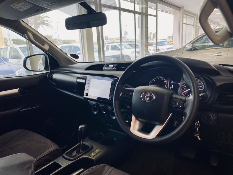 2021 Toyota Hilux photo 5