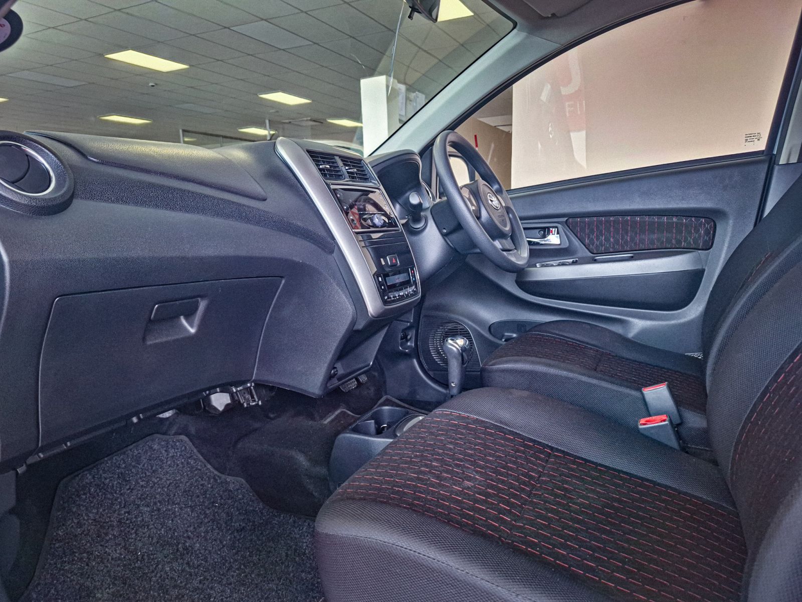 2022 Toyota Agya photo 6