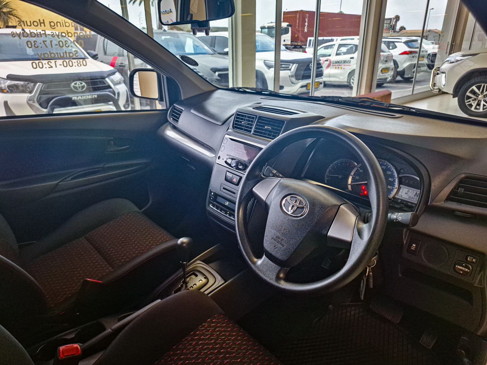 2021 Toyota Avanza photo 6
