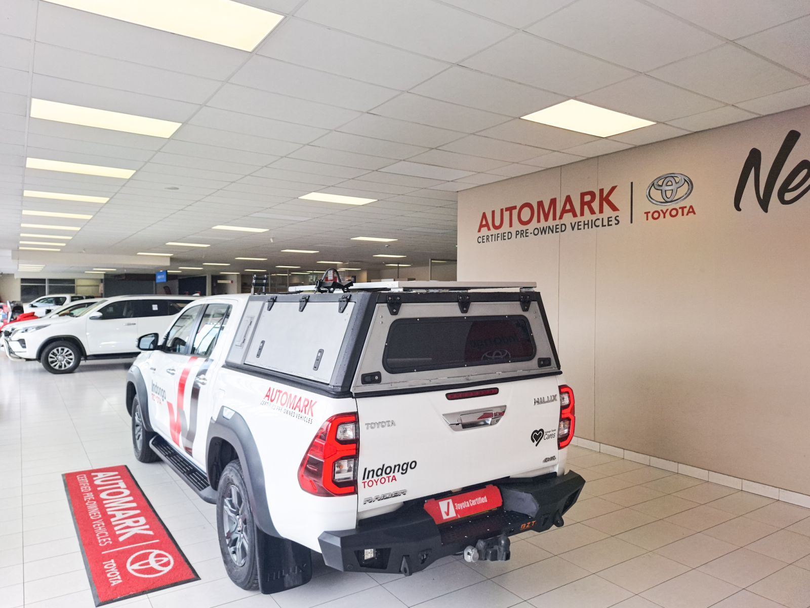 2024 Toyota Hilux photo 4