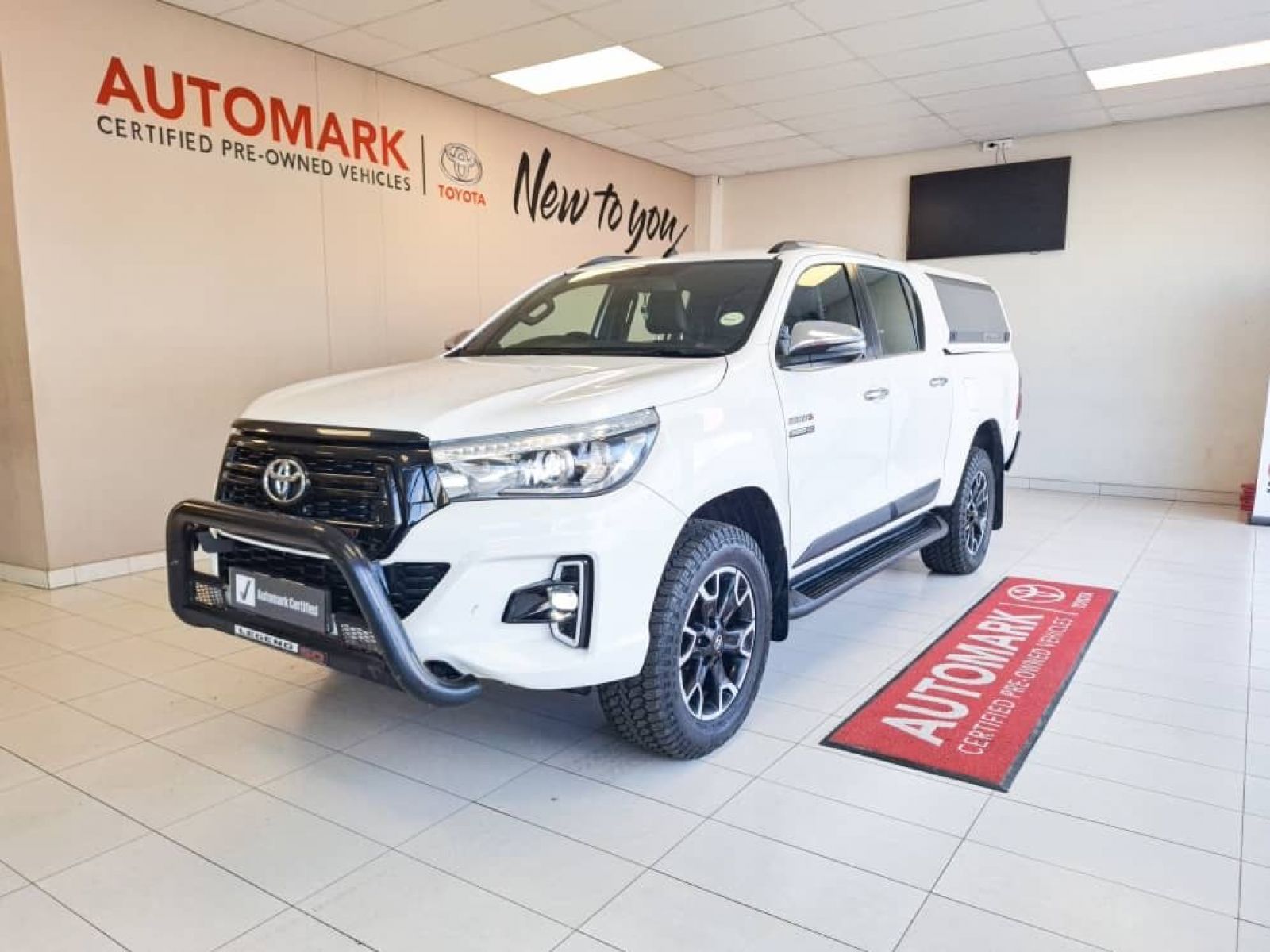 2019 Toyota Hilux photo 1