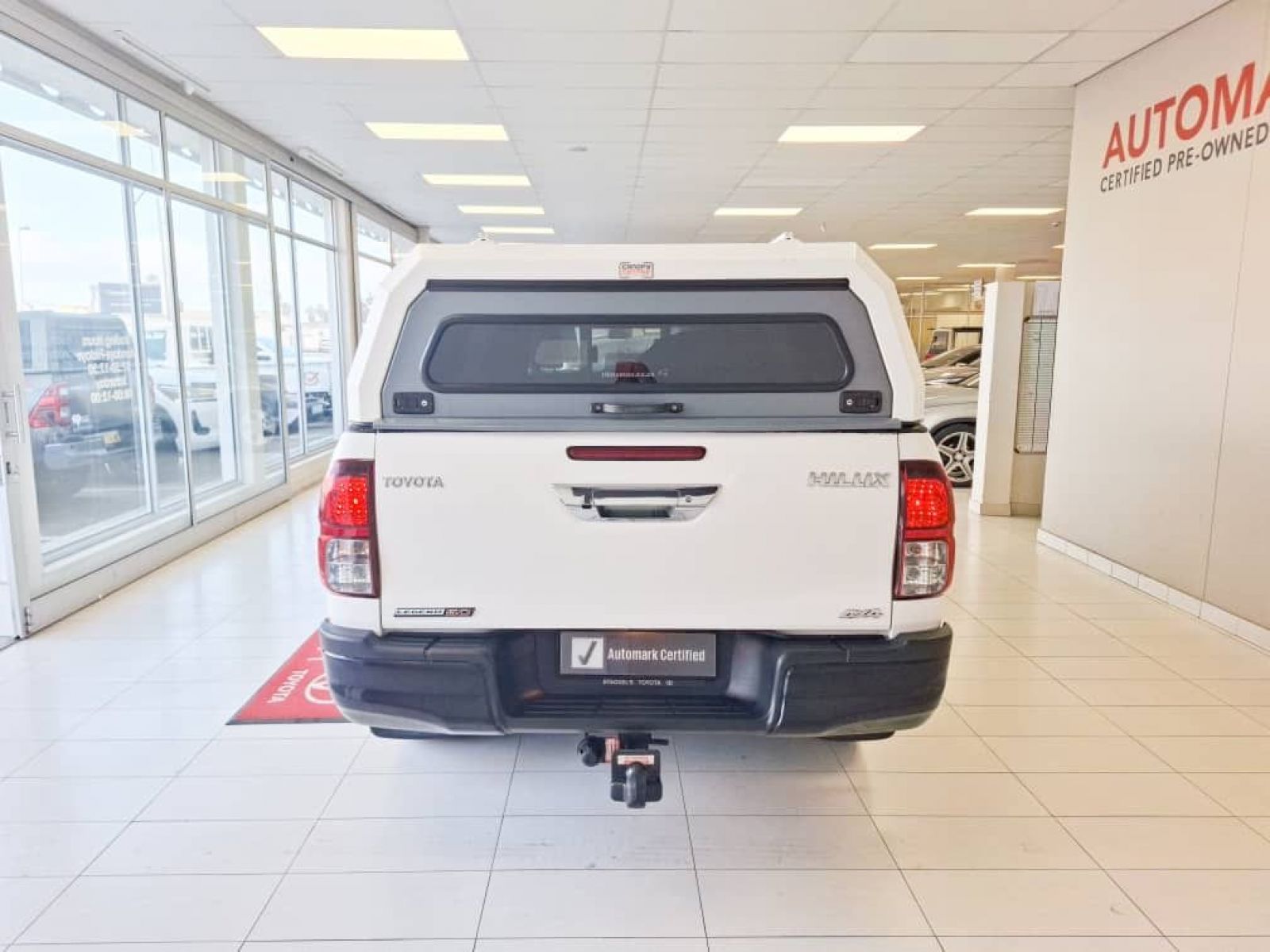 2019 Toyota Hilux photo 3